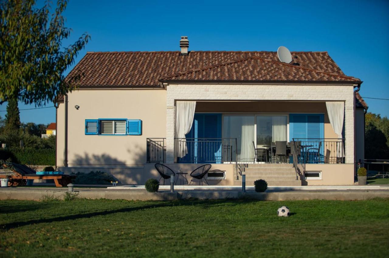 Villa Tara Zadarvillas Tinj Luaran gambar