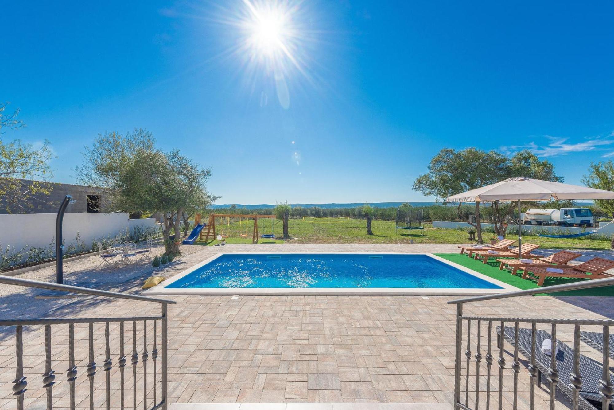 Villa Tara Zadarvillas Tinj Luaran gambar